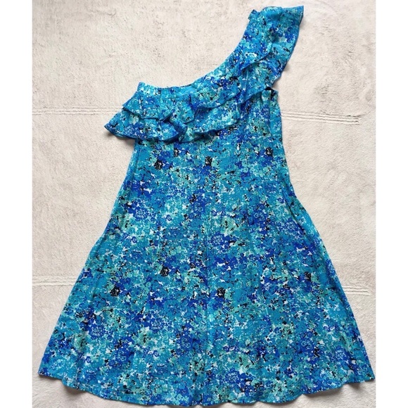 Jessica Simpson Dresses & Skirts - Jessica Simpson One Shoulder Floral Dress Jessica Simpson Dresses & Skirts - Jessica Simpson One Shoulder Floral Dress